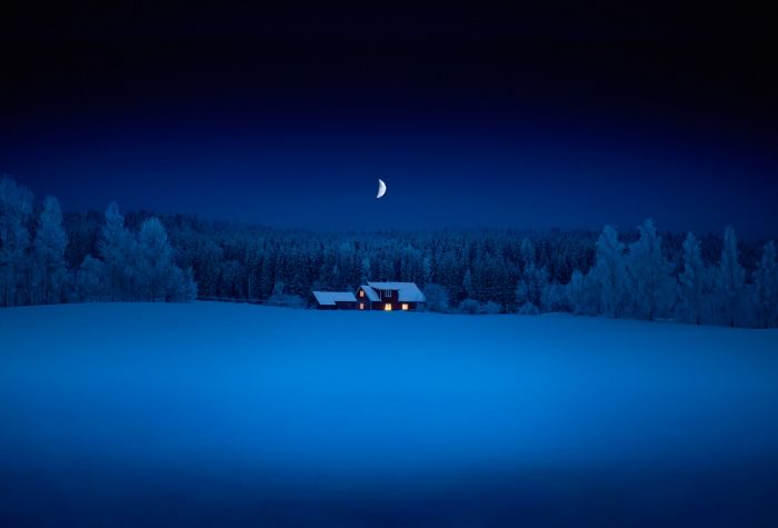 Картинка домик в лесу, зима, снег, ночь, луна